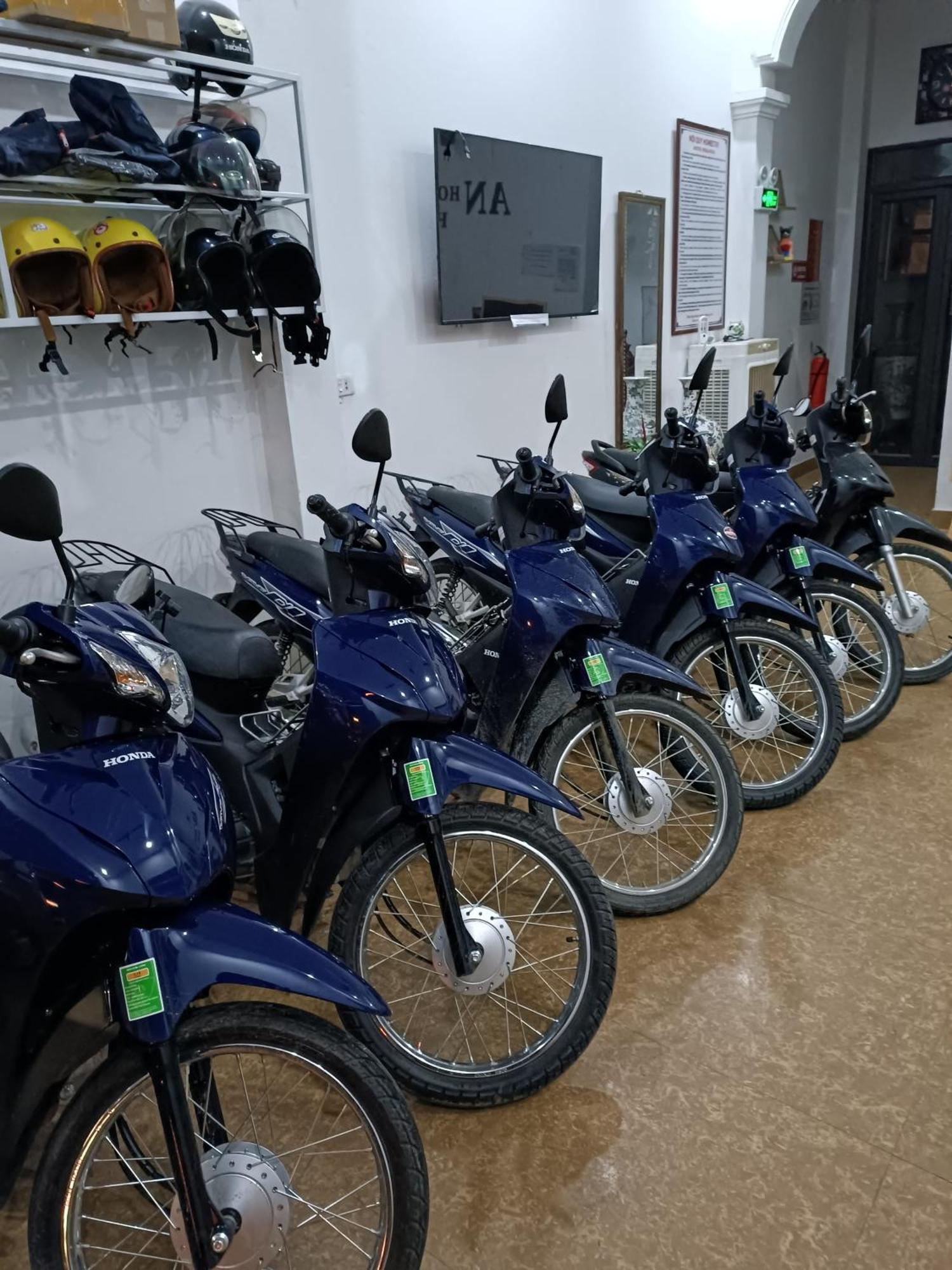 An Homestay & Hostel Motorbikes & Tours 高平 外观 照片