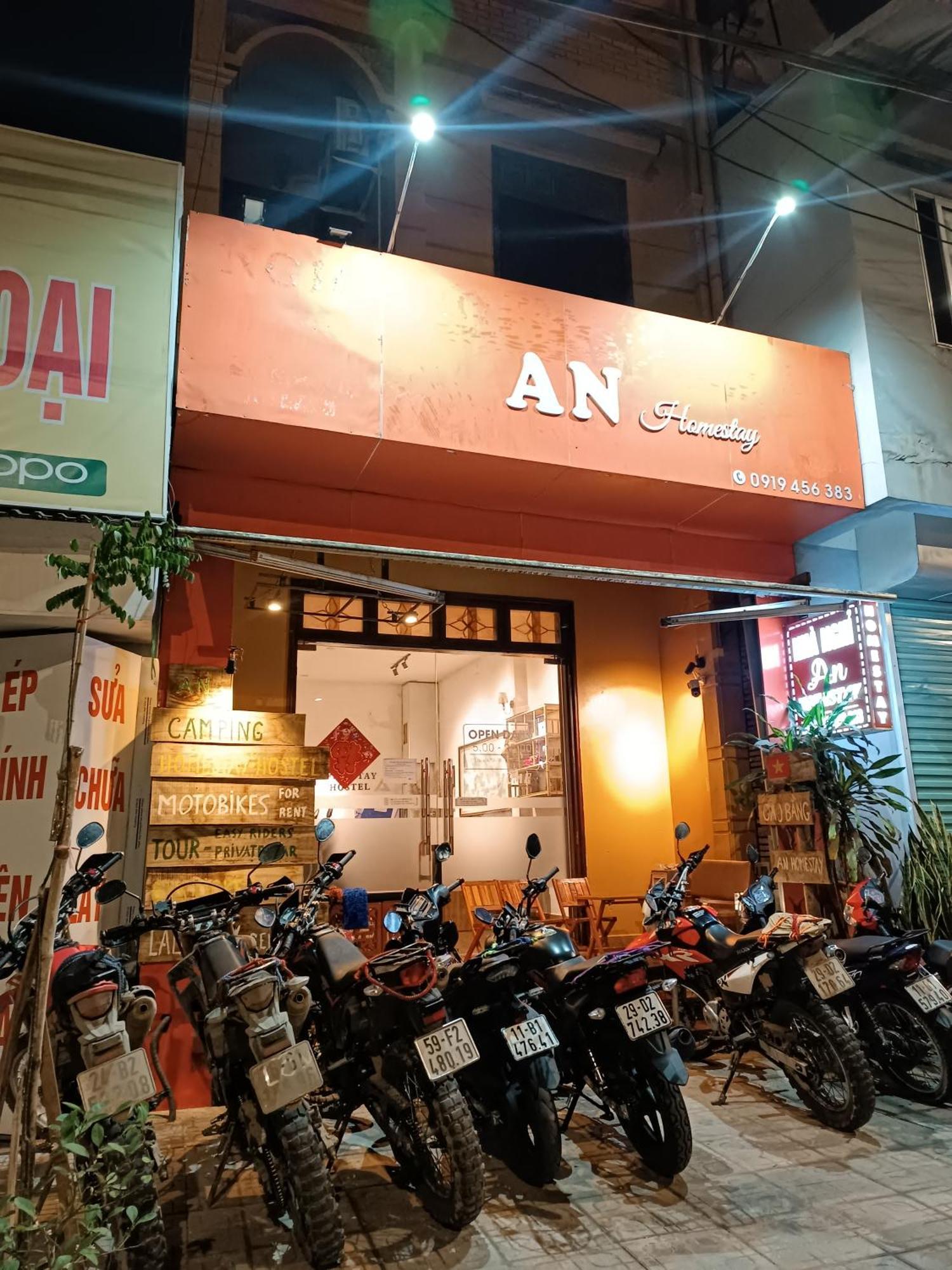 An Homestay & Hostel Motorbikes & Tours 高平 外观 照片