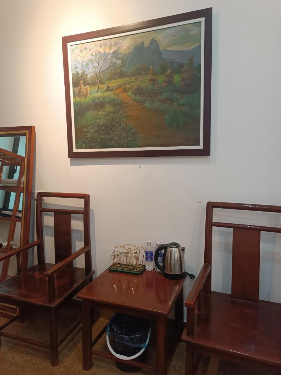 An Homestay & Hostel Motorbikes & Tours 高平 外观 照片